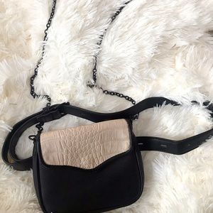 Belt & shoulder purse